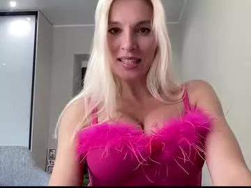 amazingkelly on Chaturbate 