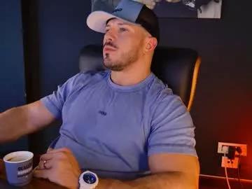 angeloeric from Chaturbate