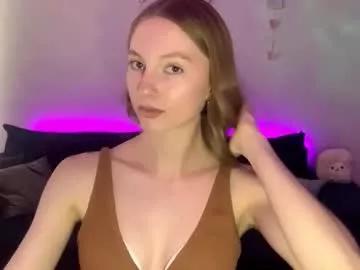 autumnroginson on Chaturbate