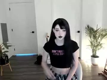Explore 19 years old blackberryfizz from Chaturbate blackberryfizz from Chaturbate