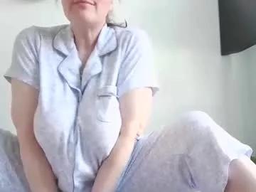 blueeyes40ddds from Chaturbate