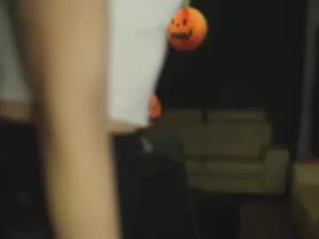 Cute Candy__storm wants you to fuck zir body now candy__storm from Chaturbate