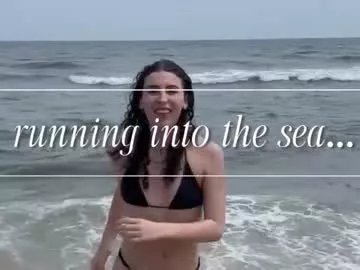 carriemadsin on Chaturbate 