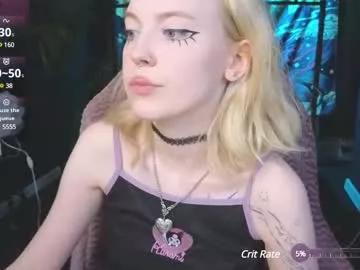 crackling_tati on Chaturbate 
