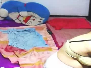 Freechat cuteandsexyone on Chaturbate