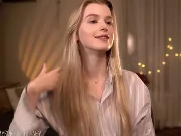 eli_journey from Chaturbate