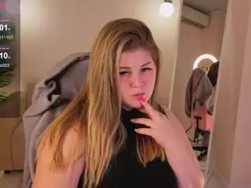 ellaya_ on Chaturbate 