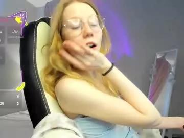 esme_runn on Chaturbate 