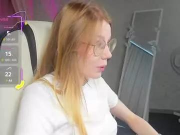 esme_runn on Chaturbate 