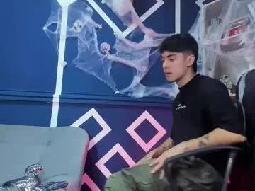 Masturbate to gorgeous escort Etham_wolf_ etham_wolf_ from Chaturbate