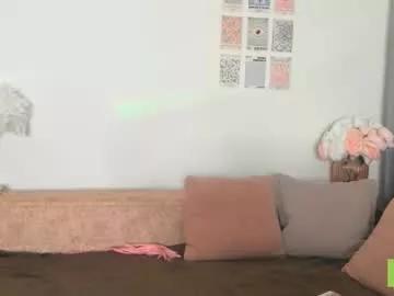 Masturbate to cute escort Evkasuper evkasuper from Chaturbate