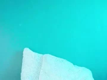 Away frankiefoxie on Chaturbate