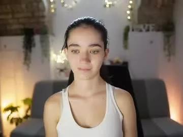 Freechat gia_paige18 on Chaturbate