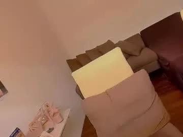 Masturbate to sweet stripper Giftedgirl4u giftedgirl4u from Chaturbate