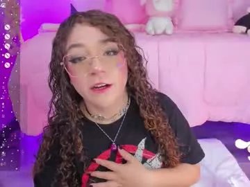 hannacutegod on Chaturbate 