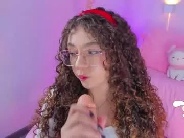 hannacutegod on Chaturbate 