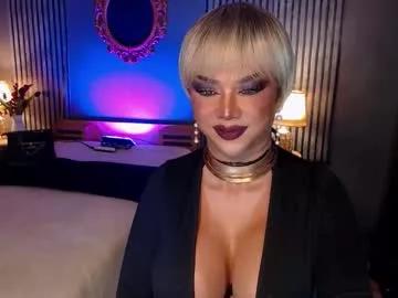 Discover 25 years old hugecockchristine from Chaturbate hugecockchristine from Chaturbate