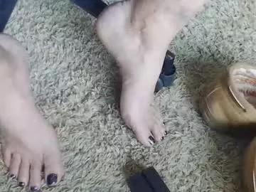 Freechat injmolder2 on Chaturbate