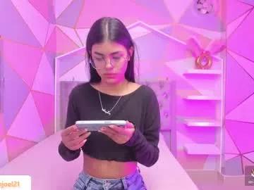 Private isa_little4u on Chaturbate