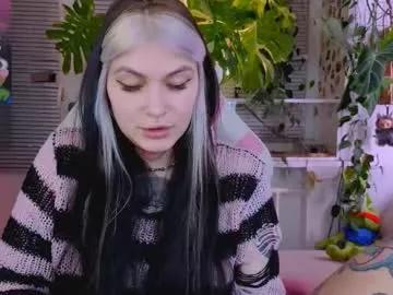 Watch hot camslut Jelyaa jelyaa from Chaturbate