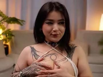 Check out cute performer Juliefrancess juliefrancess from Chaturbate