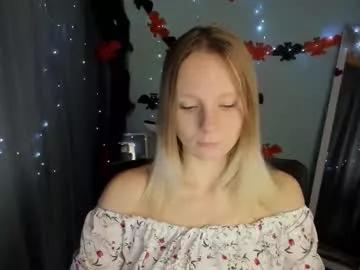 kelly_lly from Chaturbate