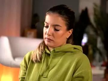 Discover 31 years old kellymathews from Chaturbate kellymathews from Chaturbate