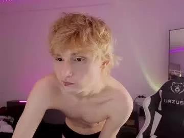 kessy_white on Chaturbate