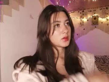 kisstarxxx on Chaturbate 