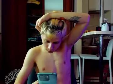 Freechat kitsuhi on Chaturbate