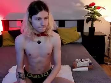 Freechat kitsuhi on Chaturbate