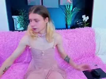 Freechat kitsuhi on Chaturbate