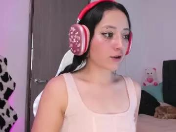 Freechat lia_queen610 on Chaturbate