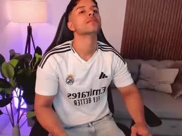 Freechat liam_colliins on Chaturbate