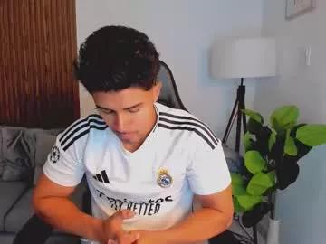 Freechat liam_colliins on Chaturbate