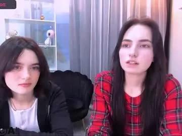 Freechat liana_kisses on Chaturbate