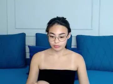 little_v1rgin_angel on Chaturbate 