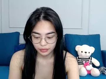 little_v1rgin_angel on Chaturbate 