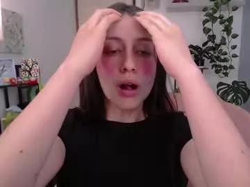 littlelaksmi on Chaturbate