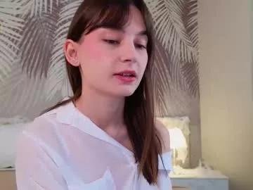 Private lolaprise on Chaturbate