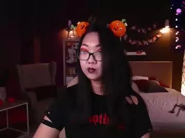 Check out 22 years old marine_vact from Chaturbate marine_vact from Chaturbate