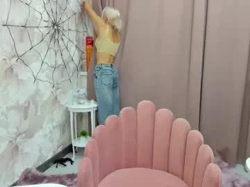 Naked Maryy_senn wants you to fuck her body now maryy_senn from Chaturbate