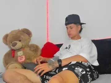 Checkout Mateo_escobar, he wants to masturbate for you mateo_escobar from Chaturbate