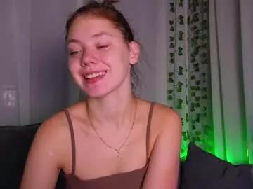 Freechat meow_mellie on Chaturbate
