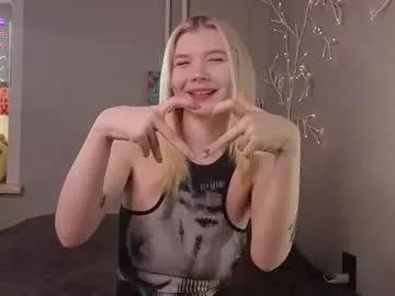 Check out 19 years old mildredbain from Chaturbate mildredbain from Chaturbate