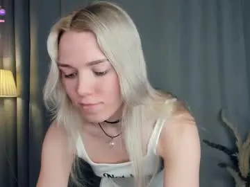 myviolet_rush on Chaturbate