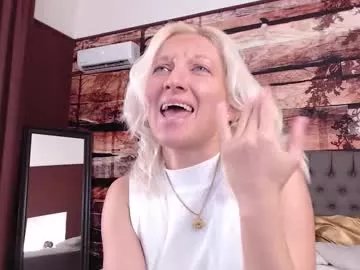 natalie_bitton on Chaturbate 