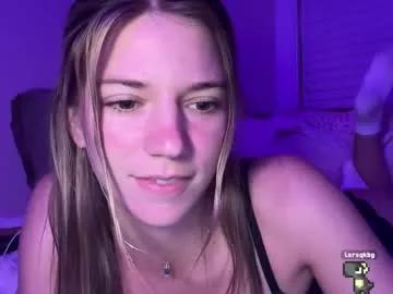 oliviahansleyy on Chaturbate