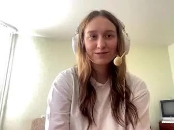 Freechat one_more_touch on Chaturbate