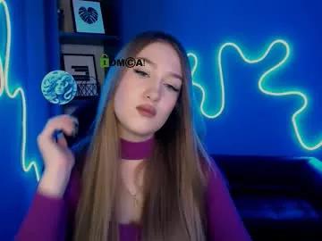 Freechat playful_sophie on Chaturbate
